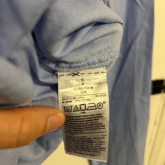 Banana Republic Quinn Boy Fit Blue Button down Je T'aime shirt S - Picture 5 of 7